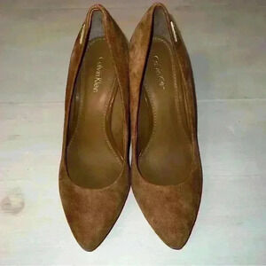 Calvin Klein Celeste pointy toe wedge heel brown suede 6.5